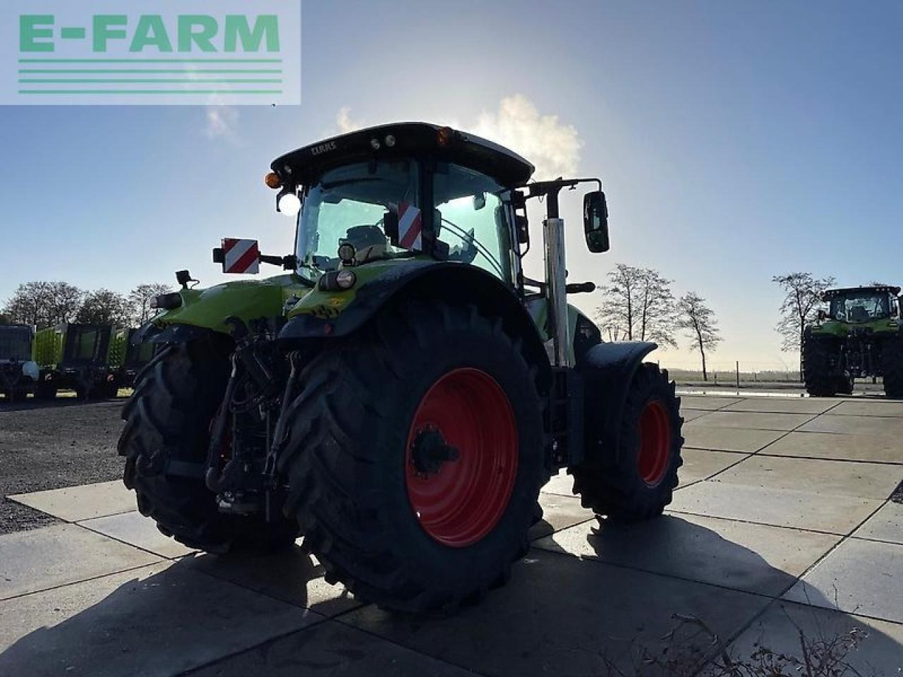 CLAAS axion 810 cmatic CMATIC - Трактор: слика 5 CLAAS axion 810 cmatic CMATIC - Трактор: слика 5
