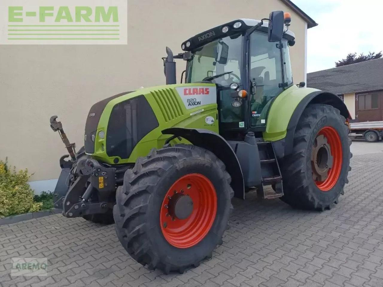 CLAAS axion 820 cmatic cebis CMATIC CEBIS - Трактор: слика 1 CLAAS axion 820 cmatic cebis CMATIC CEBIS - Трактор: слика 1