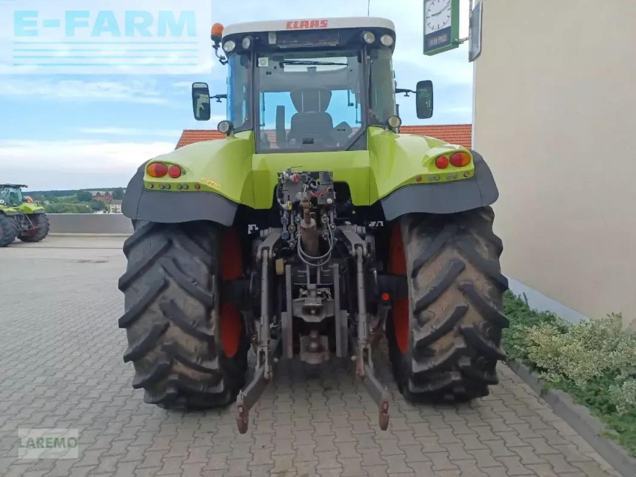 CLAAS axion 820 cmatic cebis CMATIC CEBIS - Трактор: слика 5 CLAAS axion 820 cmatic cebis CMATIC CEBIS - Трактор: слика 5