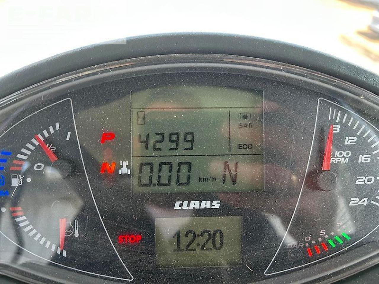 CLAAS axion 870 - Трактор: слика 4 CLAAS axion 870 - Трактор: слика 4