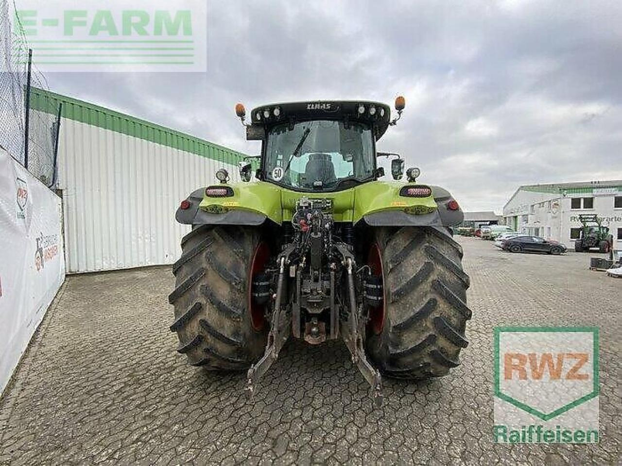CLAAS axion 870 cmatic CMATIC - Трактор: слика 3 CLAAS axion 870 cmatic CMATIC - Трактор: слика 3