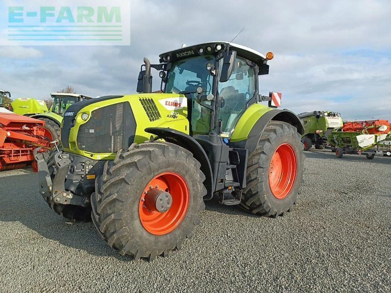 CLAAS axion 870 cmatic - Трактор: слика 1 CLAAS axion 870 cmatic - Трактор: слика 1
