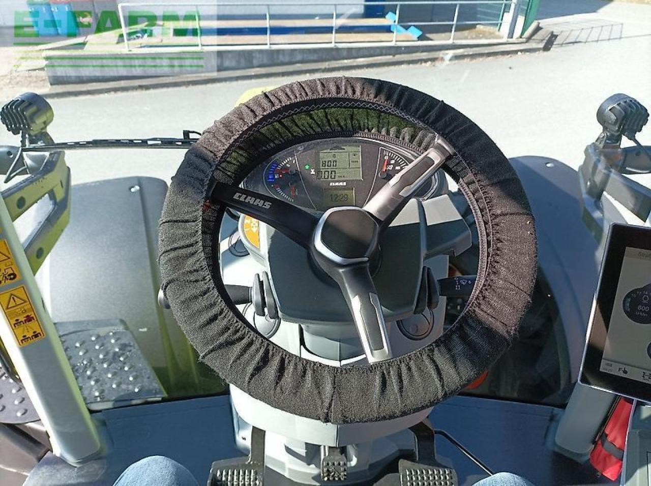 Трактор CLAAS axion 870 cmatic / cebis CMATIC CEBIS: слика 11