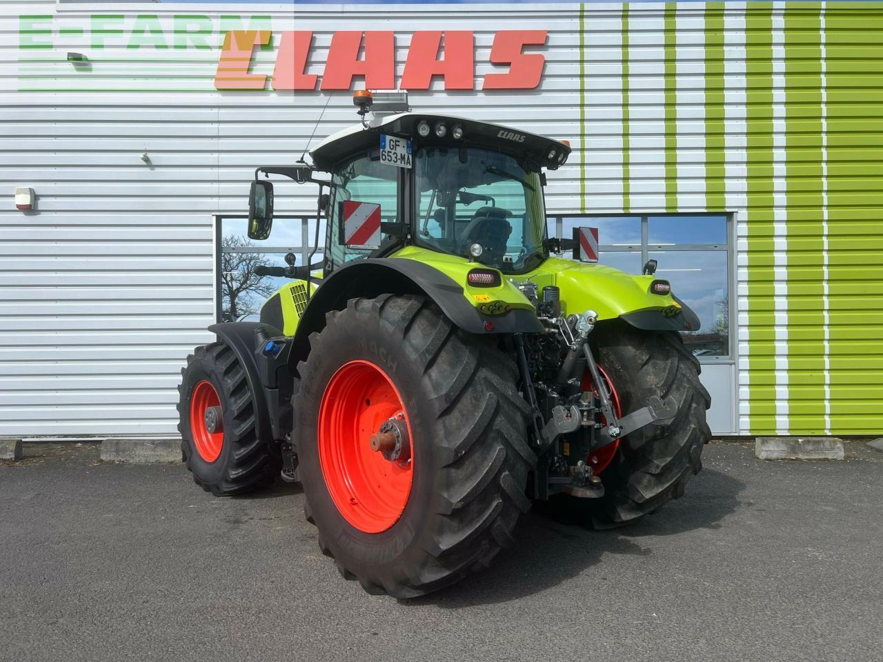 CLAAS axion 870 cmatic s5 sur mesure CMATIC - Трактор: слика 5 CLAAS axion 870 cmatic s5 sur mesure CMATIC - Трактор: слика 5