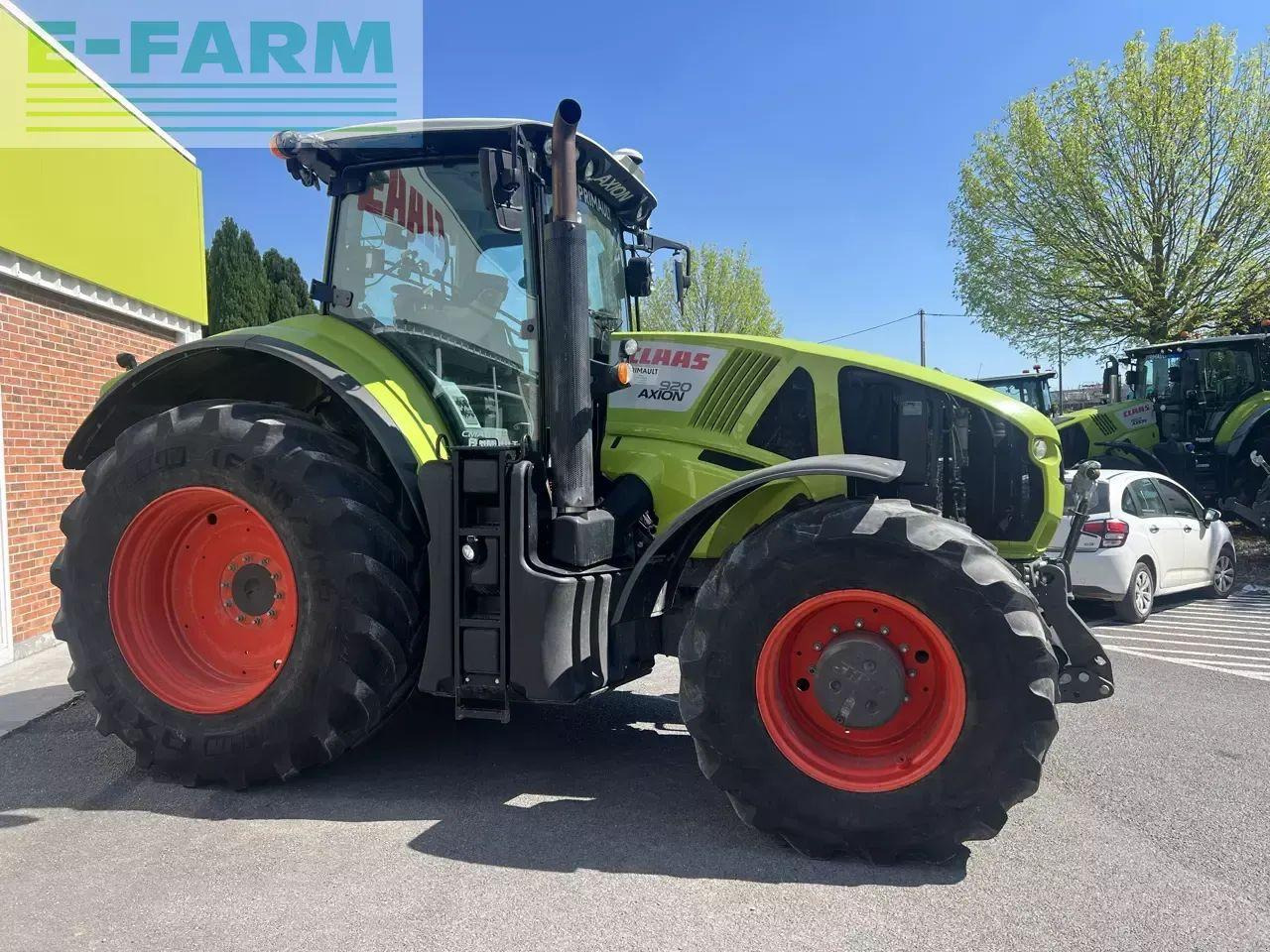 CLAAS axion 920 - Трактор: слика 5 CLAAS axion 920 - Трактор: слика 5