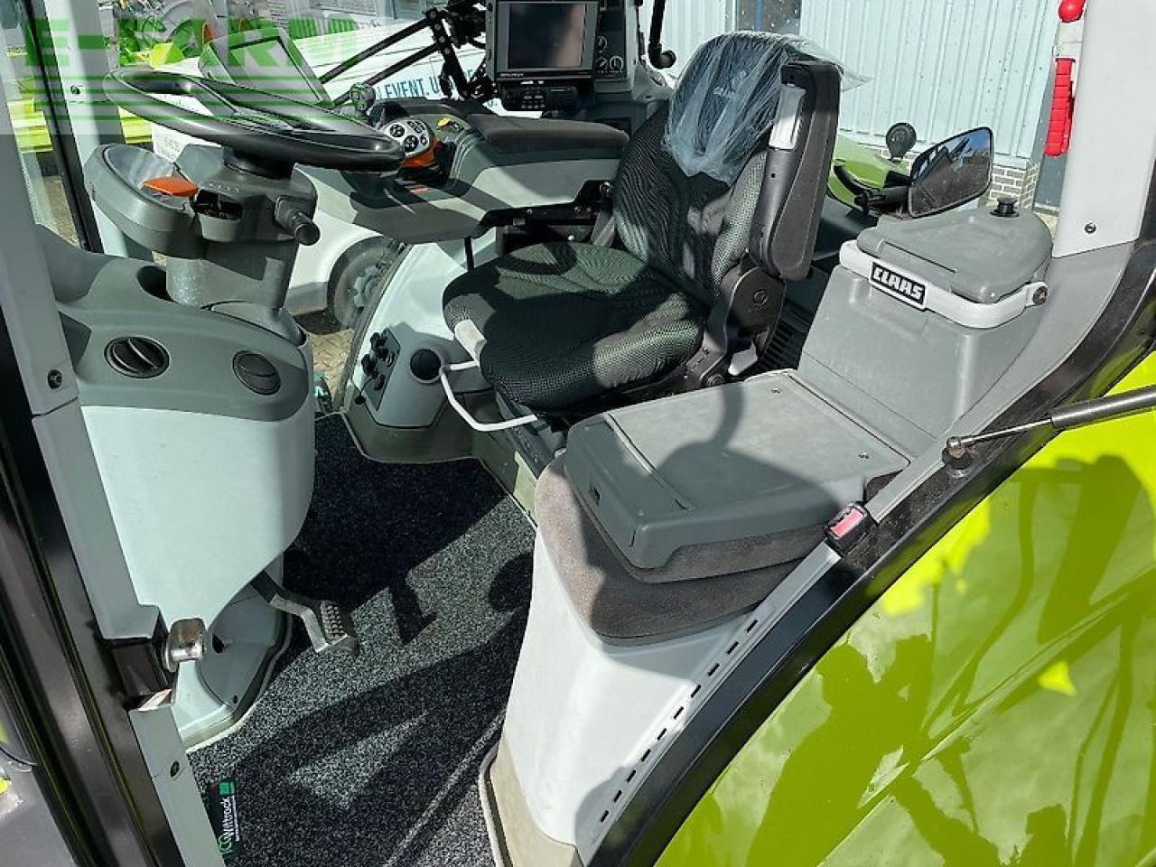 CLAAS axion 920 cmatic - Трактор: слика 5 CLAAS axion 920 cmatic - Трактор: слика 5