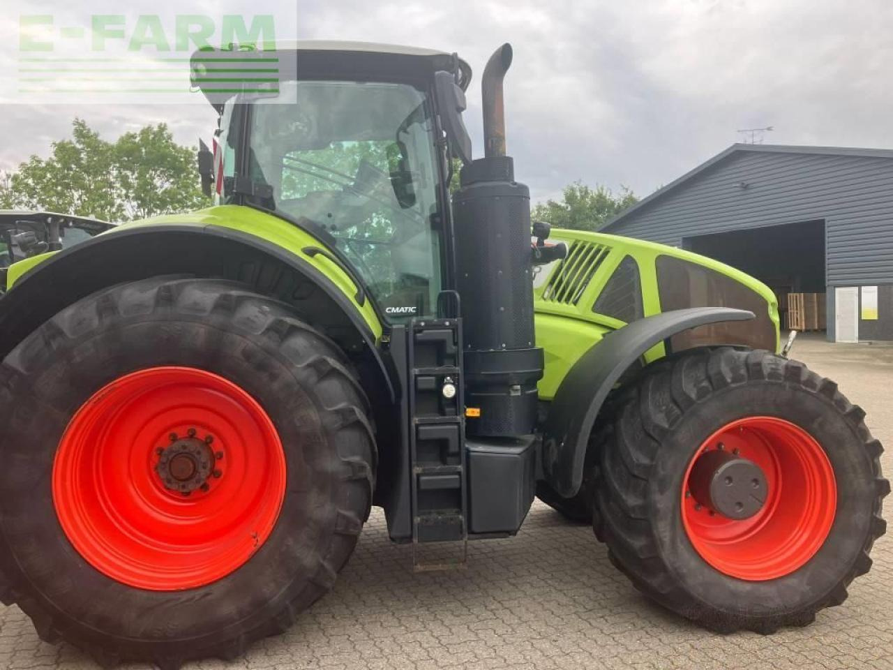 CLAAS axion 930 cmatic cebis CMATIC CEBIS - Трактор: слика 5 CLAAS axion 930 cmatic cebis CMATIC CEBIS - Трактор: слика 5