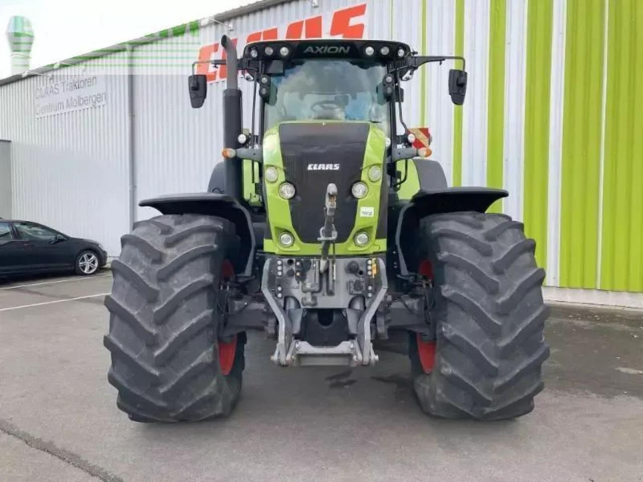 CLAAS axion 950 cmatic cebis CMATIC CEBIS - Трактор: слика 3 CLAAS axion 950 cmatic cebis CMATIC CEBIS - Трактор: слика 3