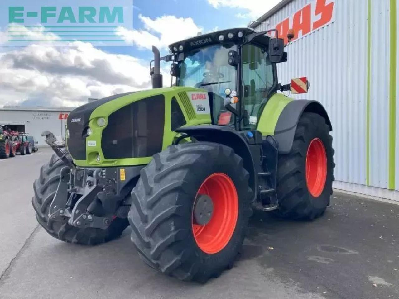 CLAAS axion 950 cmatic cebis CMATIC CEBIS - Трактор: слика 1 CLAAS axion 950 cmatic cebis CMATIC CEBIS - Трактор: слика 1