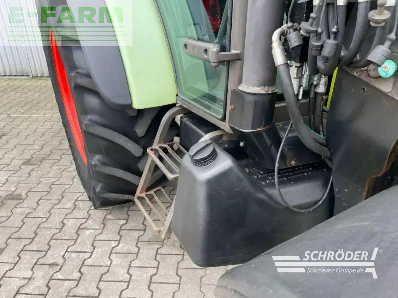 Трактор CLAAS celtis 426: слика 11