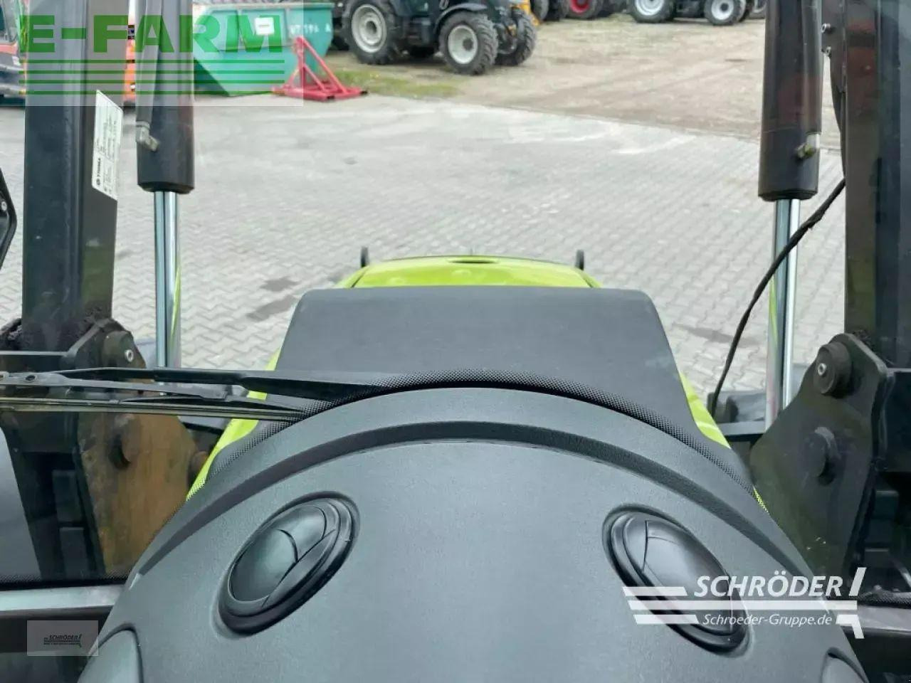 Трактор CLAAS celtis 426: слика 17