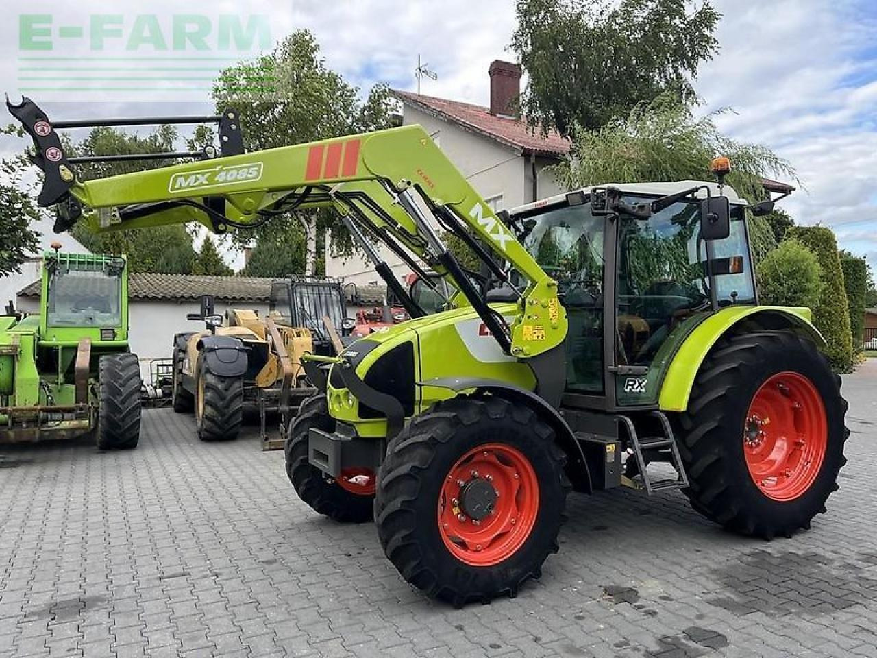 Трактор CLAAS celtis 446 plus rx + mailleux mx40-85: слика 9