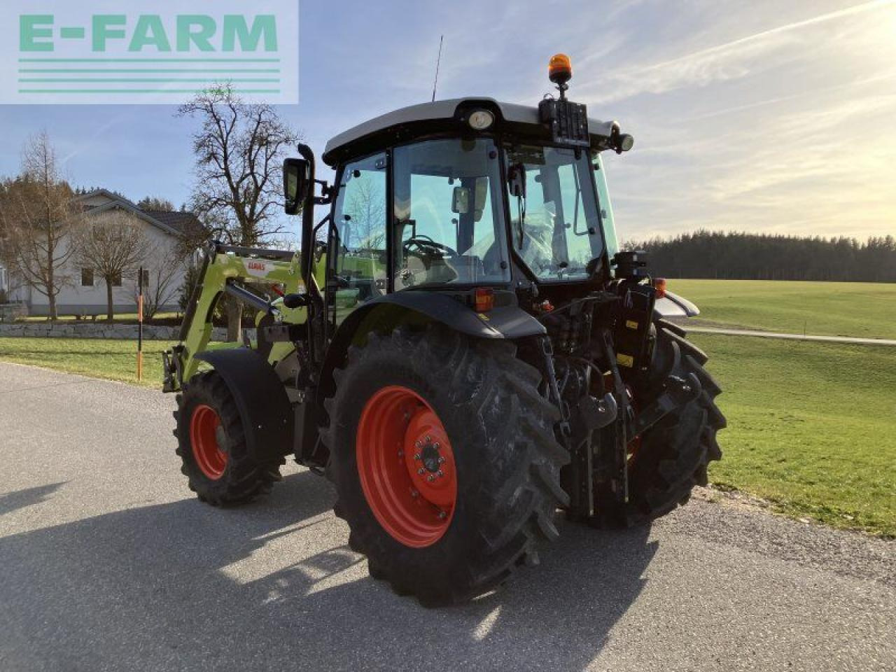 CLAAS elios 320 - Трактор: слика 3 CLAAS elios 320 - Трактор: слика 3