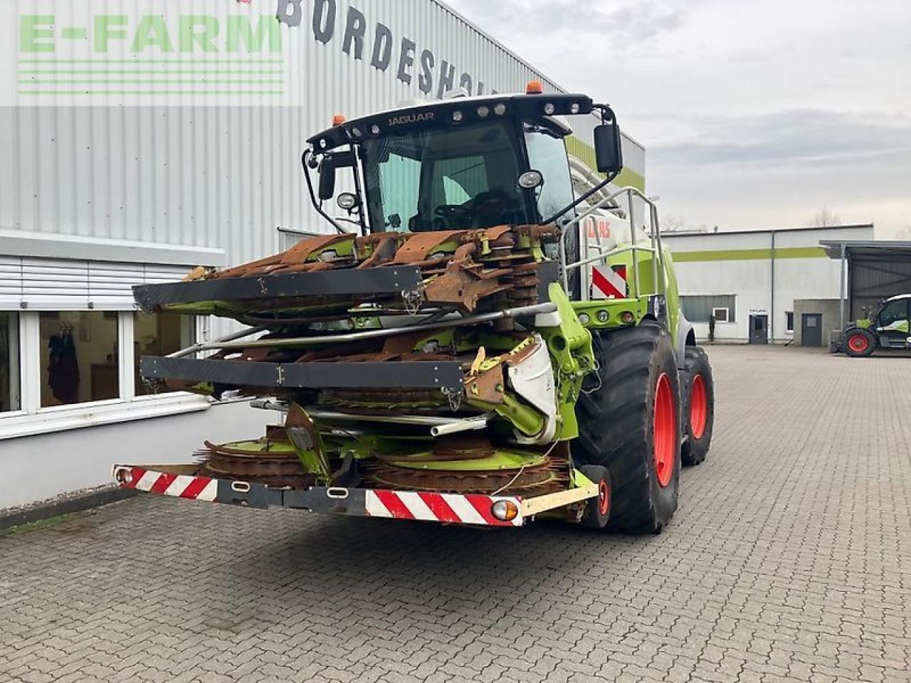 CLAAS jaguar 950 - Комбајн за сточна храна: слика 4 CLAAS jaguar 950 - Комбајн за сточна храна: слика 4