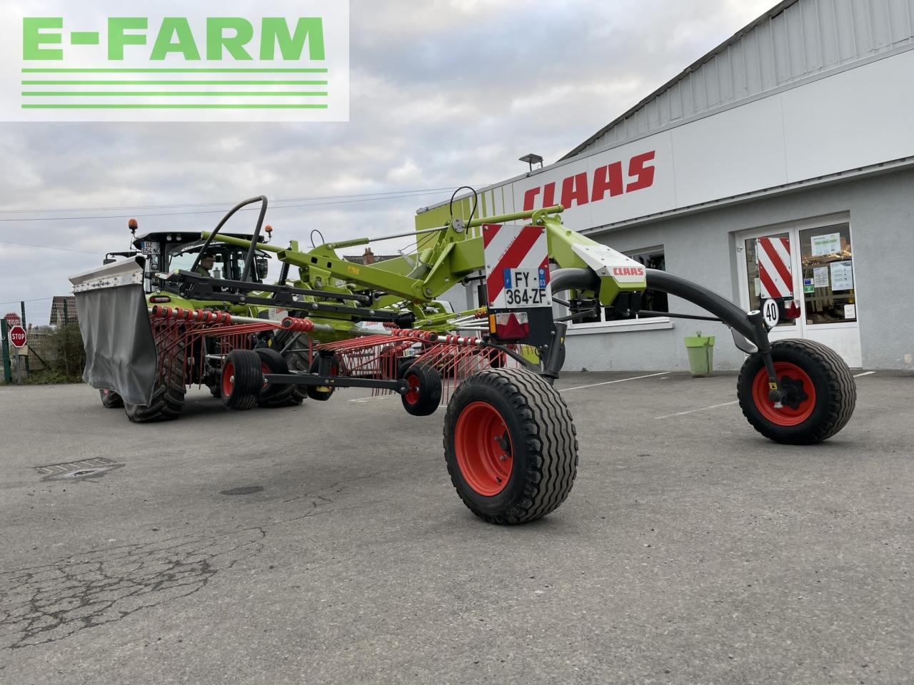 CLAAS liner 1600 - Превртувач и гребло: слика 3 CLAAS liner 1600 - Превртувач и гребло: слика 3