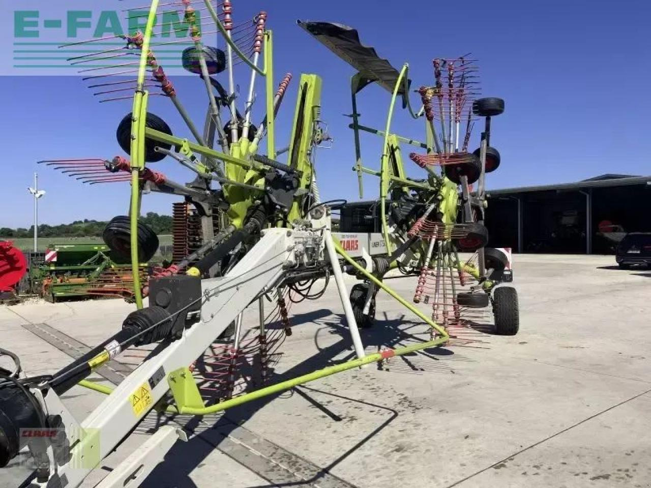 CLAAS liner 1750 - Превртувач и гребло: слика 2 CLAAS liner 1750 - Превртувач и гребло: слика 2