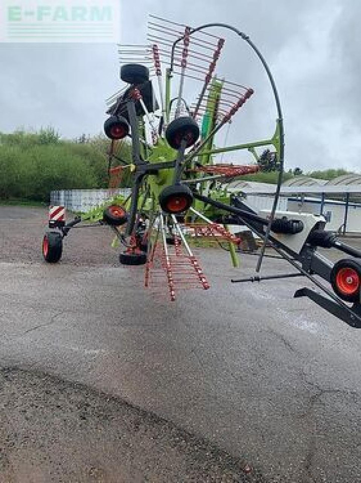 CLAAS liner 1900 neuwertiger seitenschwader - Превртувач и гребло: слика 3 CLAAS liner 1900 neuwertiger seitenschwader - Превртувач и гребло: слика 3