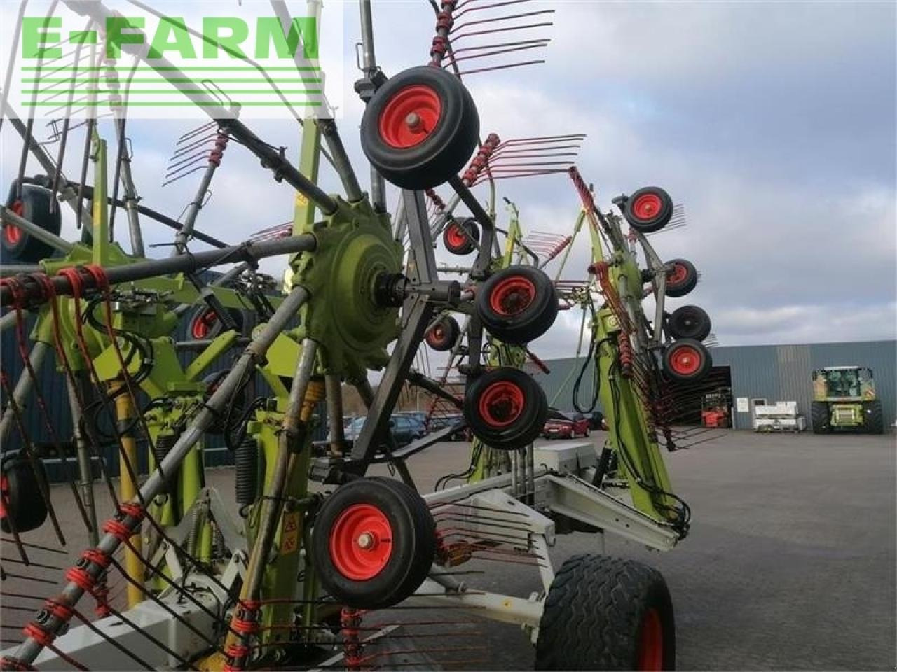 CLAAS liner 3500 rotorriver - Превртувач и гребло: слика 5 CLAAS liner 3500 rotorriver - Превртувач и гребло: слика 5