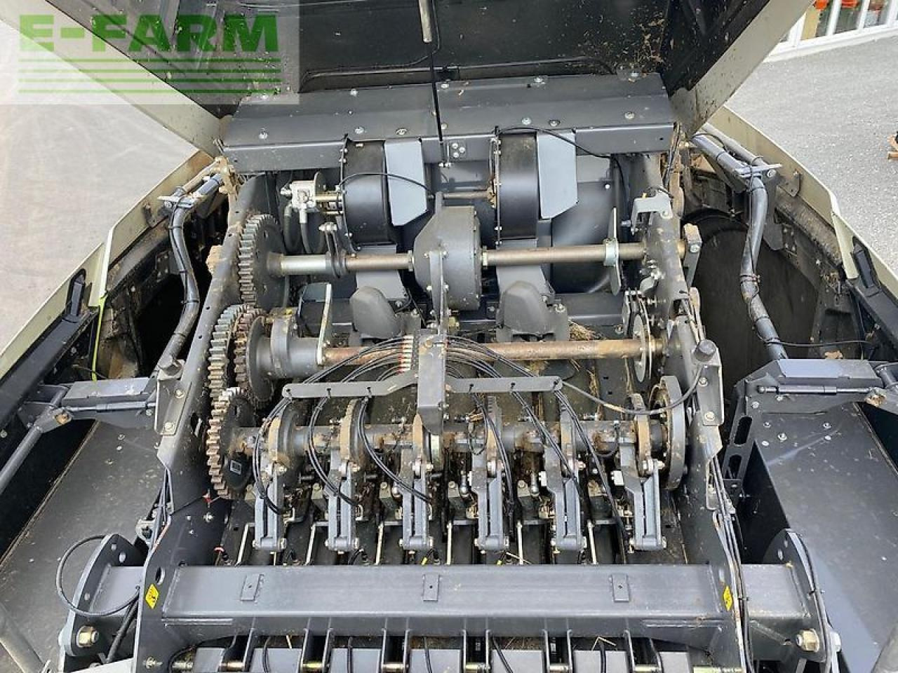 CLAAS quadrant 5300 fc tandem sofort einsatzbereit - Балирка за квадратни бали: слика 5 CLAAS quadrant 5300 fc tandem sofort einsatzbereit - Балирка за квадратни бали: слика 5