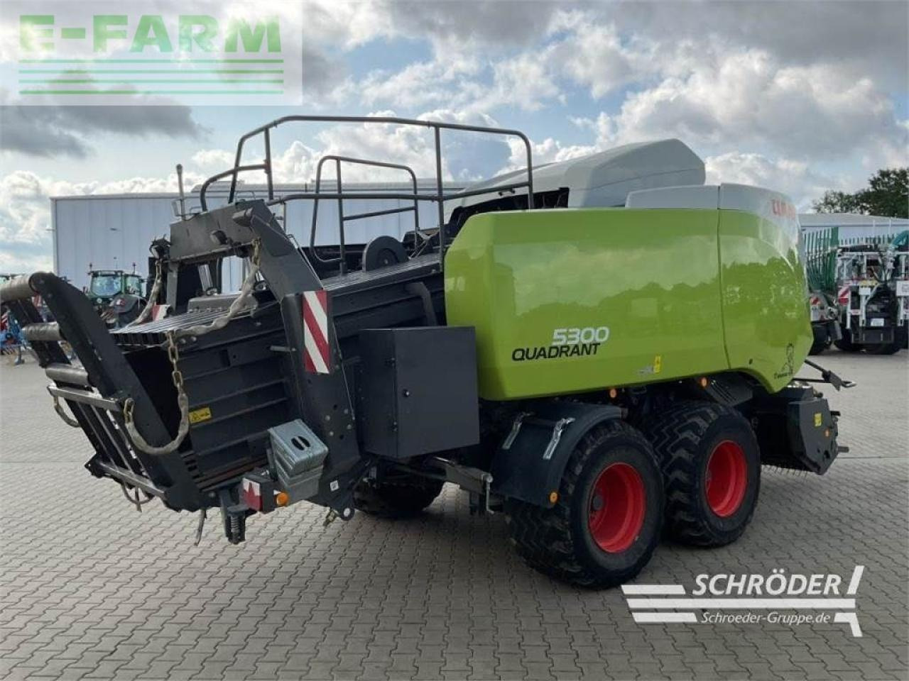 CLAAS quadrant 5300 rf - Балирка за квадратни бали: слика 3 CLAAS quadrant 5300 rf - Балирка за квадратни бали: слика 3