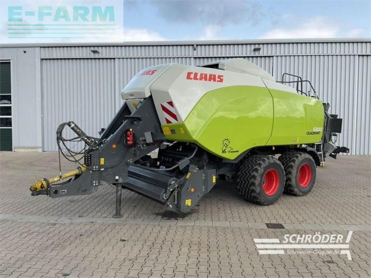 CLAAS quadrant 5300 rf - Балирка за квадратни бали: слика 1 CLAAS quadrant 5300 rf - Балирка за квадратни бали: слика 1