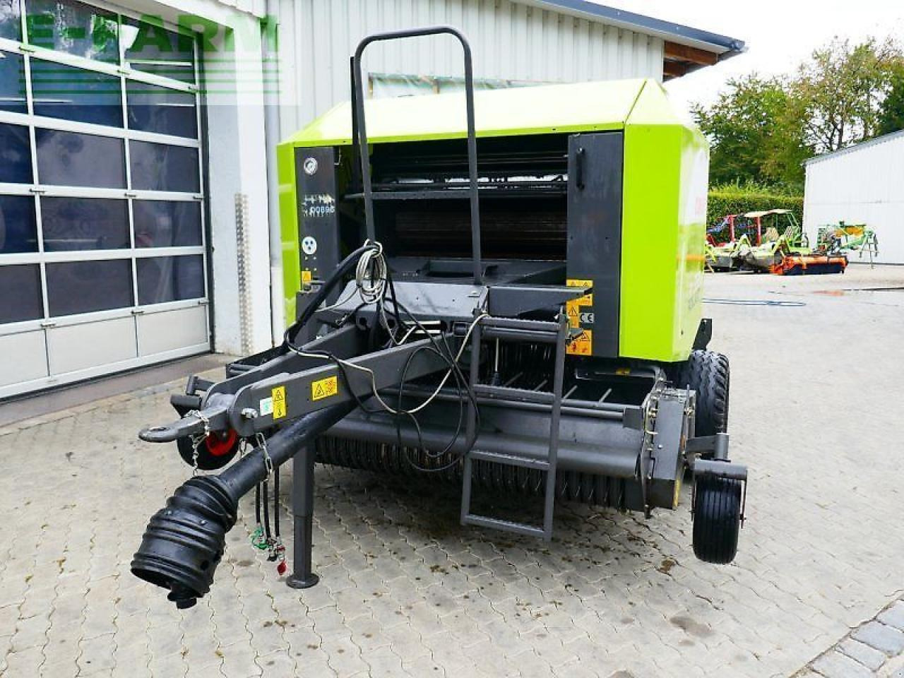 CLAAS rollant 355 rc - Балирка за квадратни бали: слика 2 CLAAS rollant 355 rc - Балирка за квадратни бали: слика 2