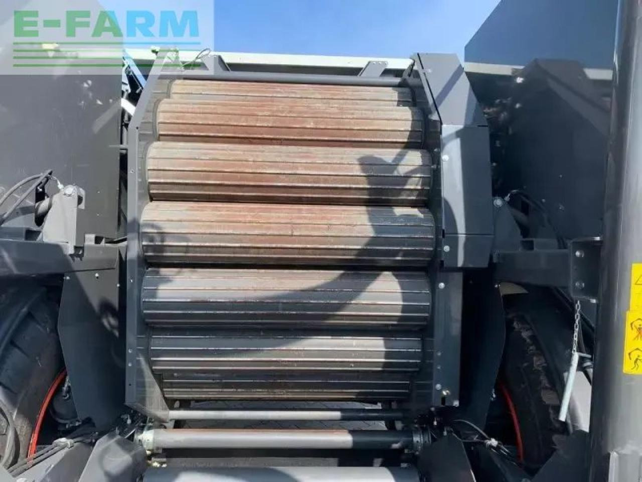 CLAAS rollant 454 rc uniwrap - Балирка за квадратни бали: слика 5 CLAAS rollant 454 rc uniwrap - Балирка за квадратни бали: слика 5