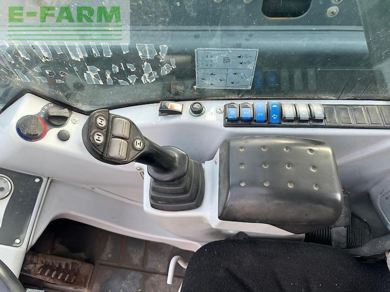 Телескопски ракувач CLAAS scorpion 7040: слика 17