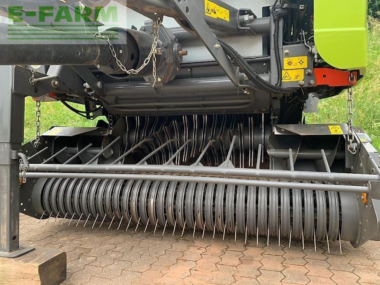 CLAAS variant 360 rc - Балирка за квадратни бали: слика 2 CLAAS variant 360 rc - Балирка за квадратни бали: слика 2