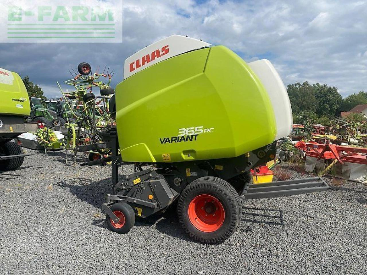 CLAAS variant 365 rc - Балирка за квадратни бали: слика 2 CLAAS variant 365 rc - Балирка за квадратни бали: слика 2