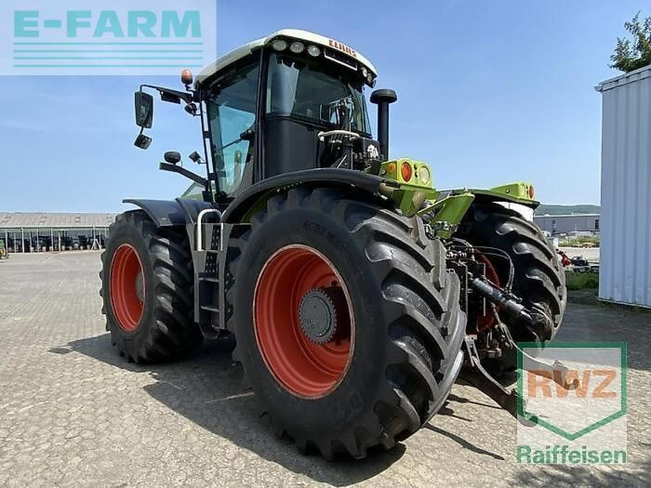 CLAAS xerion 3300 trac vc TRAC VC - Трактор: слика 5 CLAAS xerion 3300 trac vc TRAC VC - Трактор: слика 5