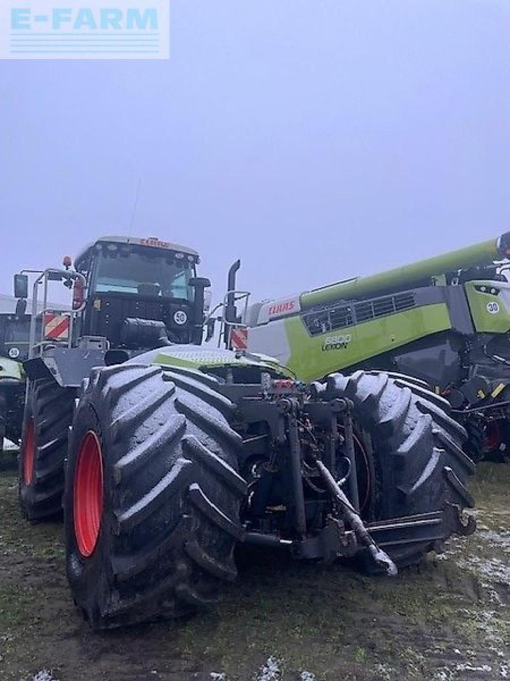 CLAAS xerion 3800 saddle trac SADDLE TRAC - Трактор: слика 4 CLAAS xerion 3800 saddle trac SADDLE TRAC - Трактор: слика 4