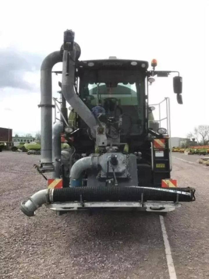 CLAAS xerion 3800 saddle trac SADDLE TRAC - Трактор: слика 2 CLAAS xerion 3800 saddle trac SADDLE TRAC - Трактор: слика 2