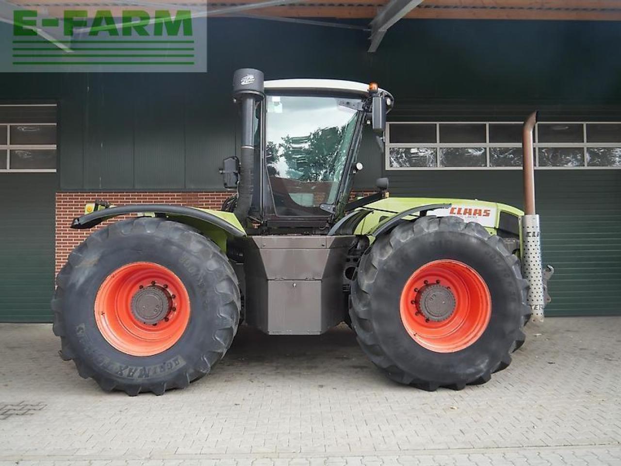 CLAAS xerion 3800 trac TRAC - Трактор: слика 5 CLAAS xerion 3800 trac TRAC - Трактор: слика 5