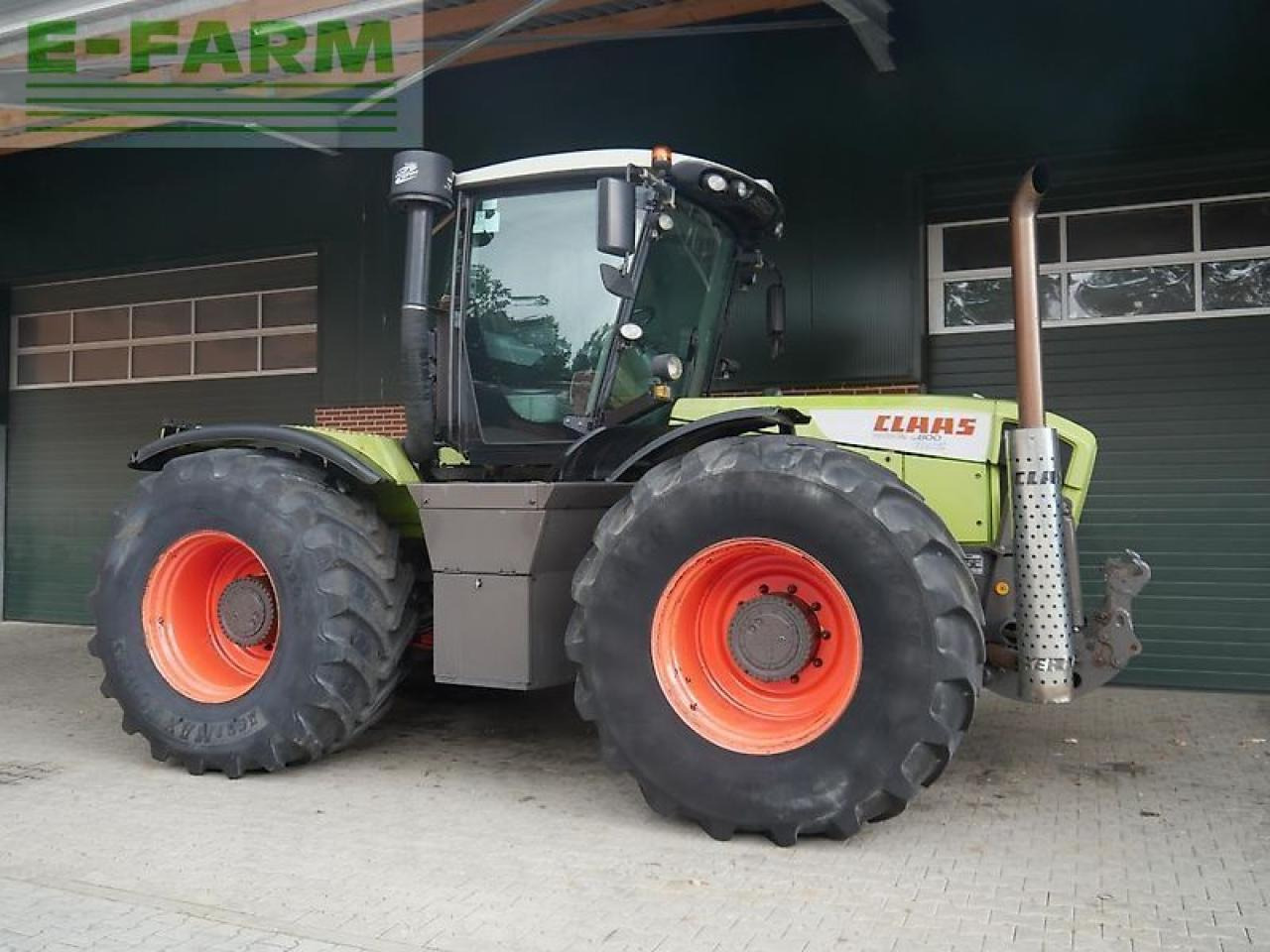 CLAAS xerion 3800 trac TRAC - Трактор: слика 1 CLAAS xerion 3800 trac TRAC - Трактор: слика 1