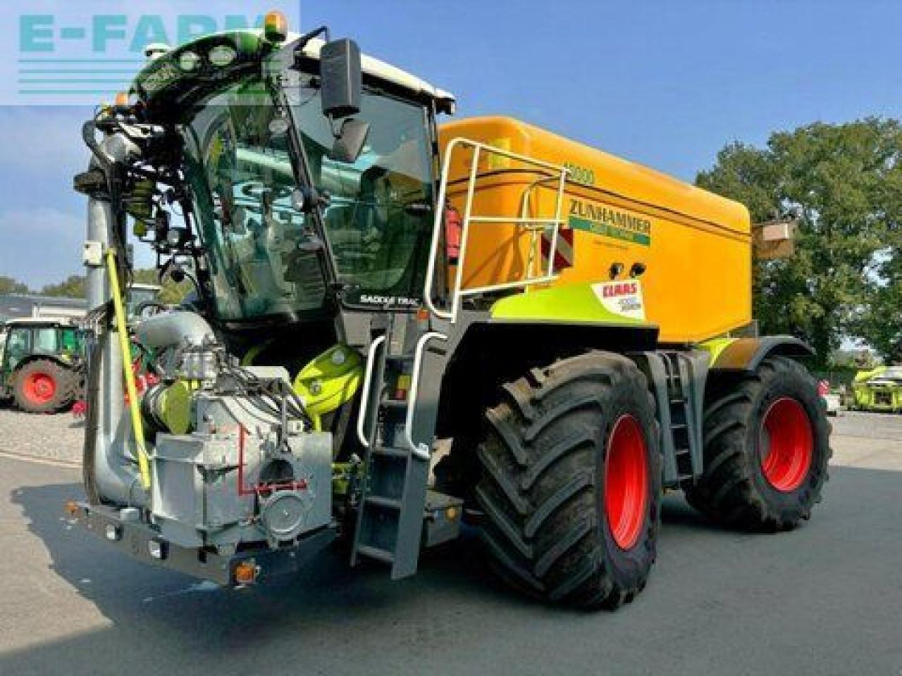 CLAAS xerion 4000 saddle trac, zunhammer acx 16 cbm SADDLE TRAC - Трактор: слика 1 CLAAS xerion 4000 saddle trac, zunhammer acx 16 cbm SADDLE TRAC - Трактор: слика 1