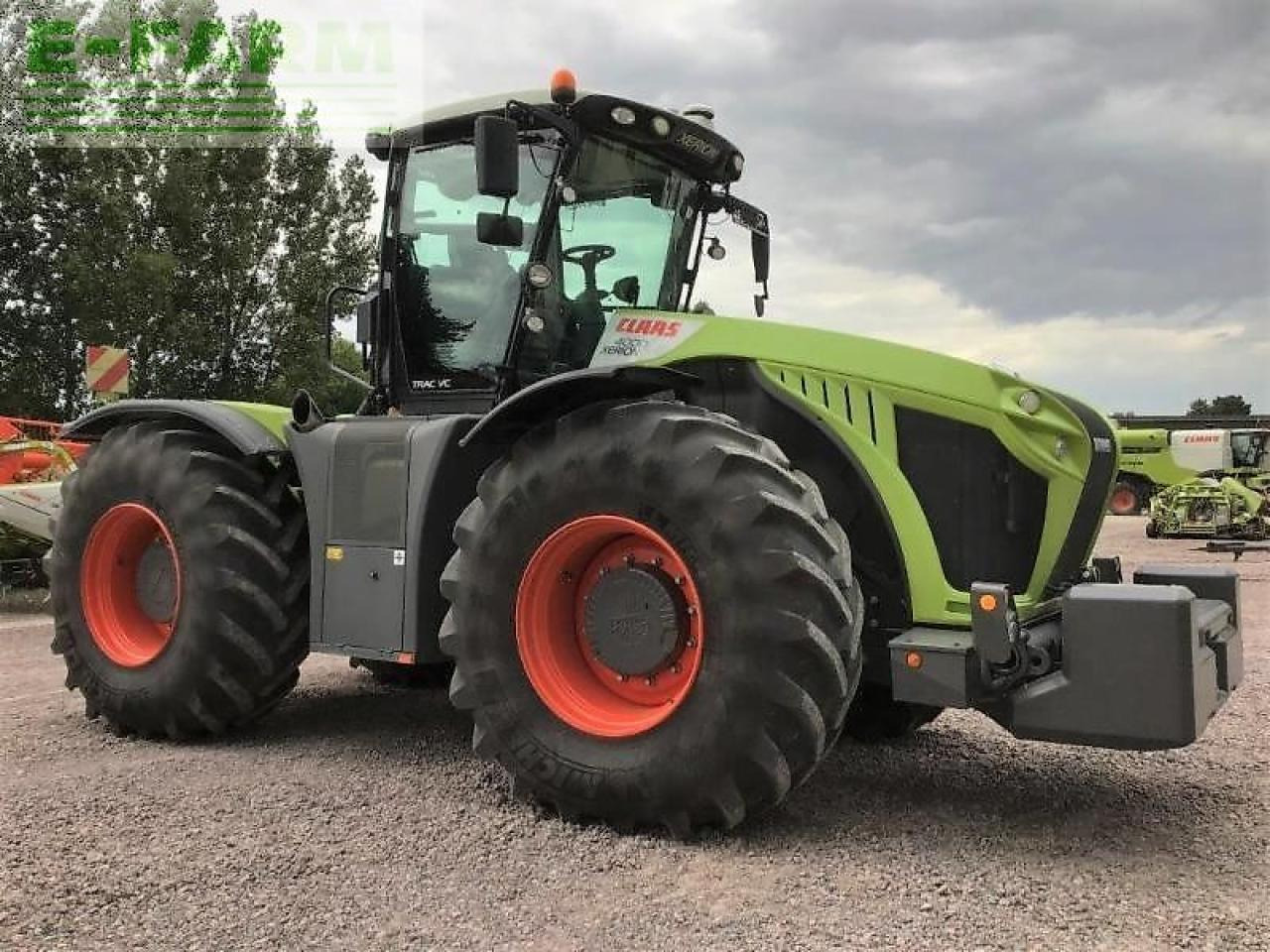 CLAAS xerion 4000 trac vc TRAC VC - Трактор: слика 3 CLAAS xerion 4000 trac vc TRAC VC - Трактор: слика 3