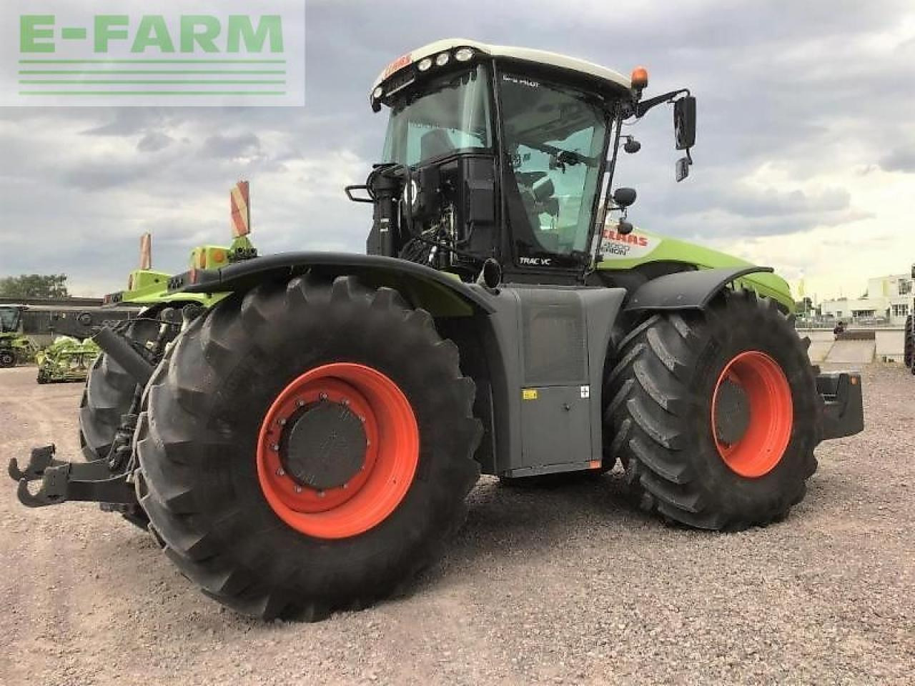 CLAAS xerion 4000 trac vc TRAC VC - Трактор: слика 4 CLAAS xerion 4000 trac vc TRAC VC - Трактор: слика 4