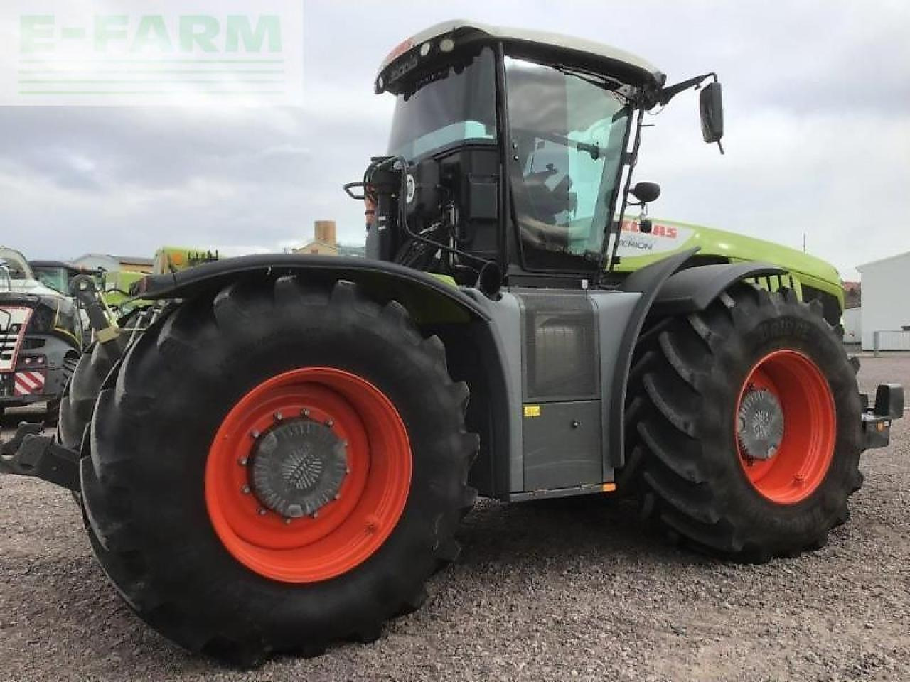 CLAAS xerion 5000 trac vc - Трактор: слика 4 CLAAS xerion 5000 trac vc - Трактор: слика 4