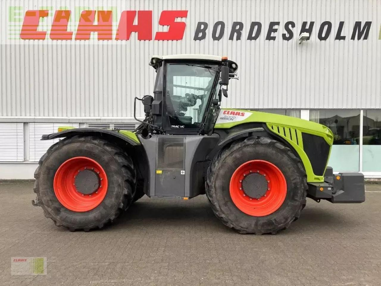CLAAS xerion 5000 trac vc TRAC VC - Трактор: слика 2 CLAAS xerion 5000 trac vc TRAC VC - Трактор: слика 2