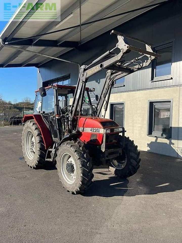 Case-IH 4220 - Трактор: слика 3 Case-IH 4220 - Трактор: слика 3
