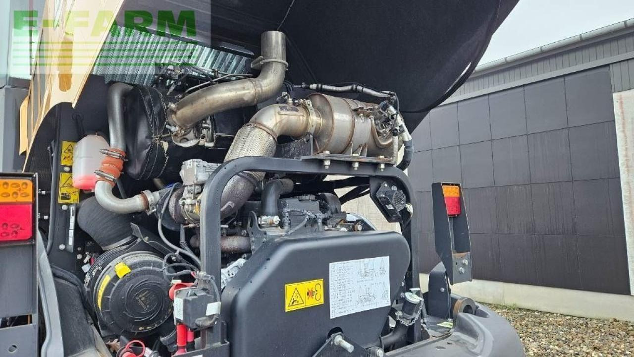 Мини багер Case-IH 521: слика 10