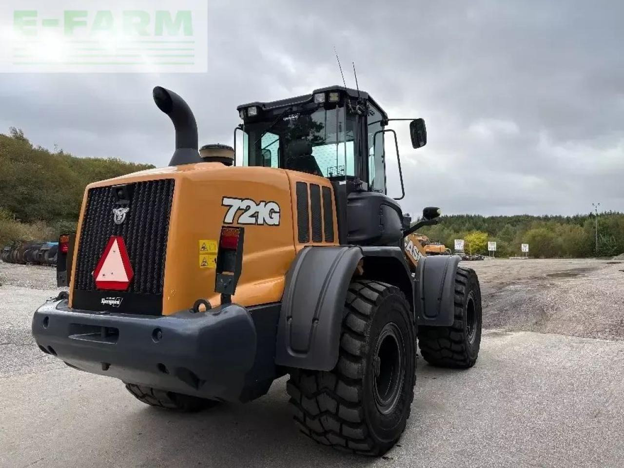 Case-IH 721g - Мини багер: слика 3 Case-IH 721g - Мини багер: слика 3