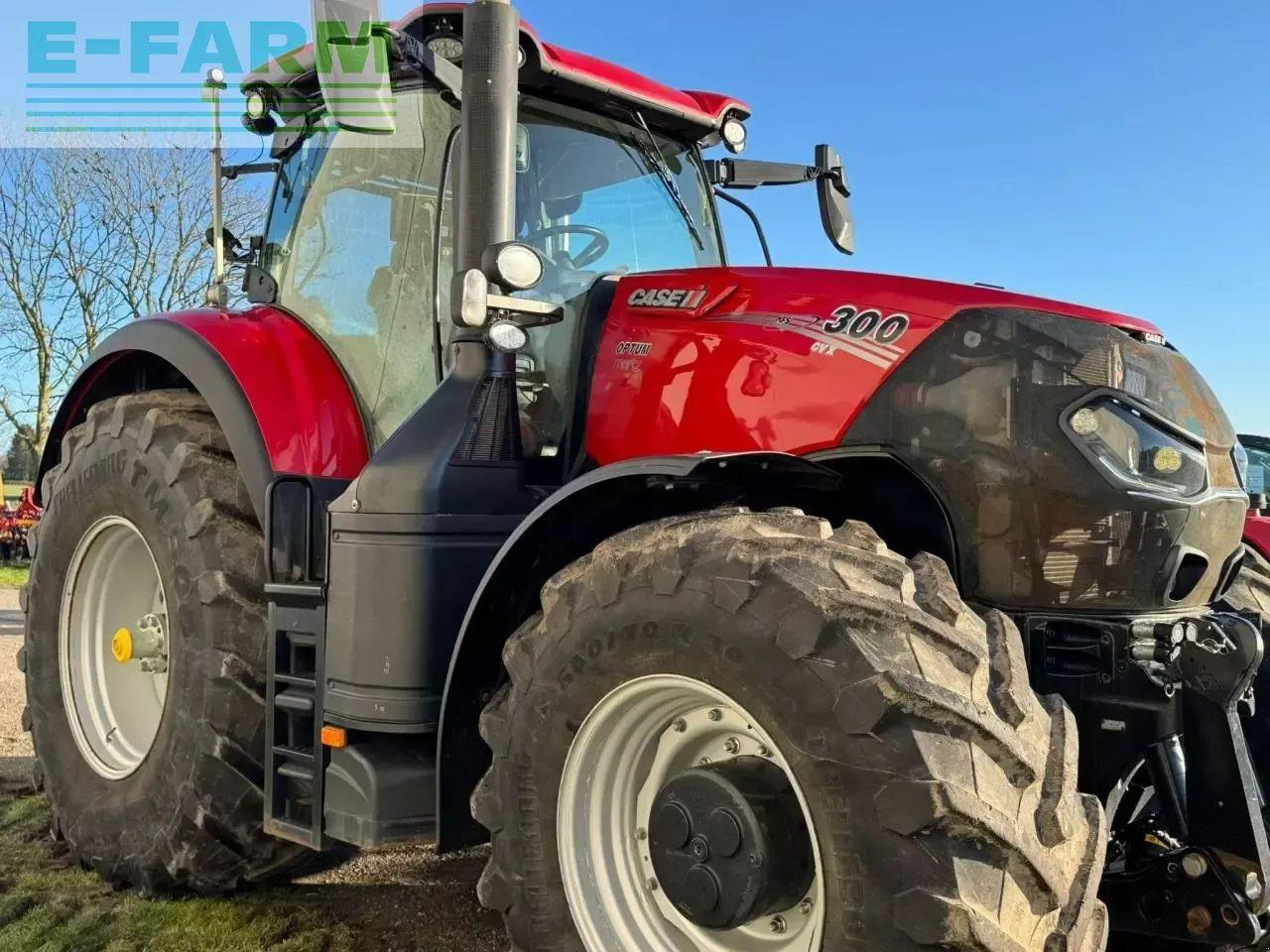 Case-IH optum 300 cvx CVX - Трактор: слика 2 Case-IH optum 300 cvx CVX - Трактор: слика 2