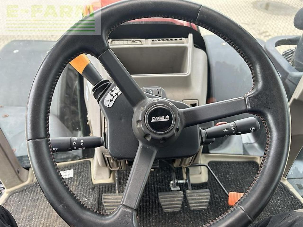 Case-IH optum 300 cvx CVX - Трактор: слика 5 Case-IH optum 300 cvx CVX - Трактор: слика 5