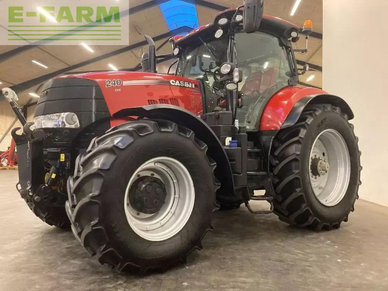 Case-IH puma 240 cvx - Трактор: слика 1 Case-IH puma 240 cvx - Трактор: слика 1