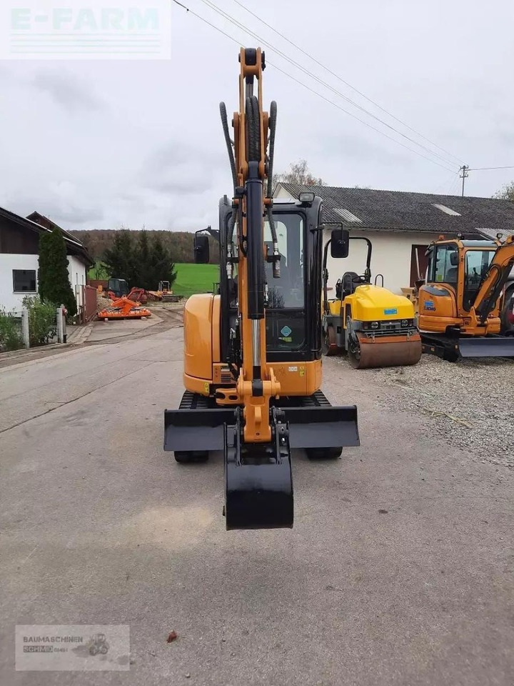 Caterpillar 303e - Мини багер: слика 2 Caterpillar 303e - Мини багер: слика 2