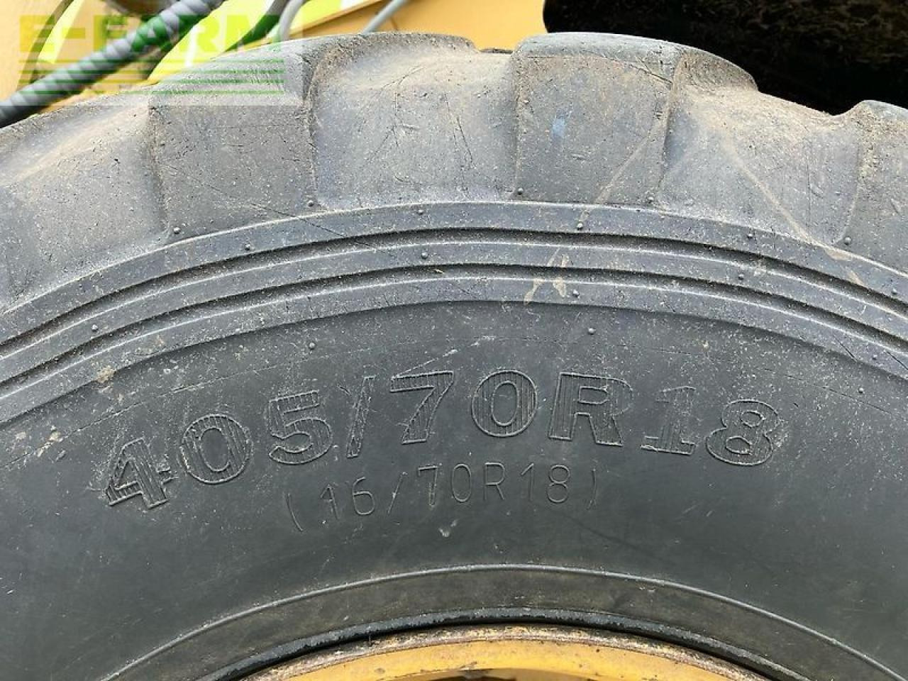 Caterpillar 906 - Мини багер: слика 3 Caterpillar 906 - Мини багер: слика 3