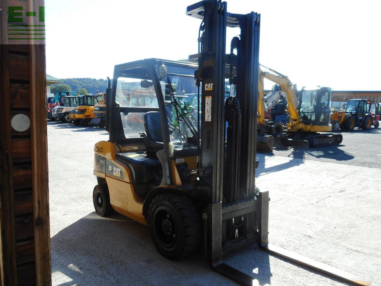 Caterpillar dp30n triplex 5,97 meter + ss + ls + halbkab. - Вилушкар: слика 5 Caterpillar dp30n triplex 5,97 meter + ss + ls + halbkab. - Вилушкар: слика 5