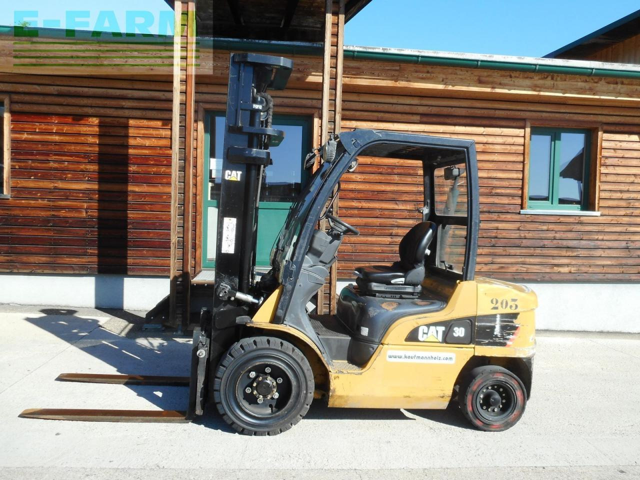 Caterpillar dp30n triplex 5,97 meter + ss + ls + halbkab. - Вилушкар: слика 1 Caterpillar dp30n triplex 5,97 meter + ss + ls + halbkab. - Вилушкар: слика 1